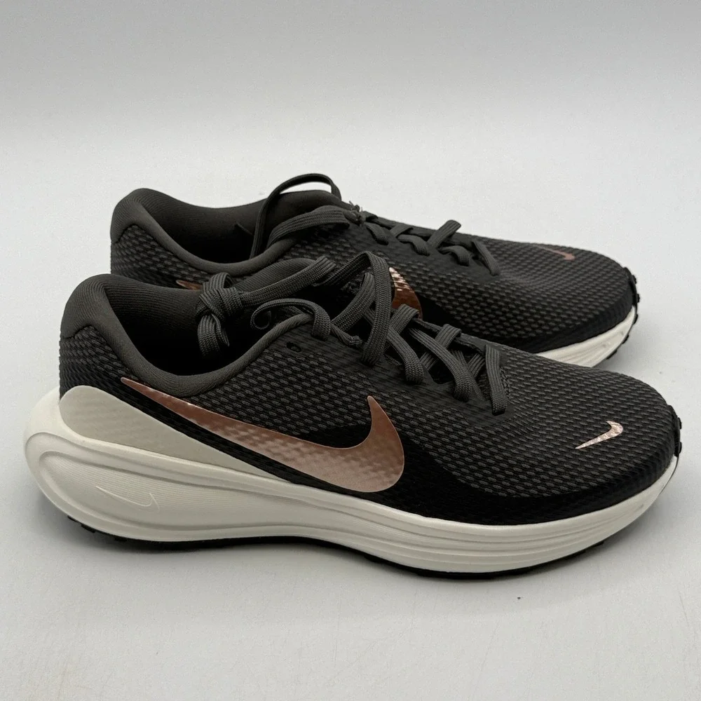 Nike Revolution 8 Shoes Women Size 6.5 Ash Red Bronze Running HJ8485-200